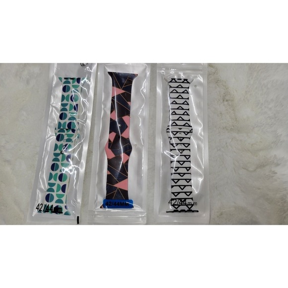 BOHO GEOMETRIC APPLE WATCH BAND 42/44 Set of 3 - Picture 1 of 4